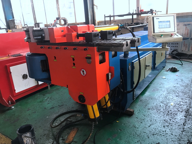 什么是全自動彎管機